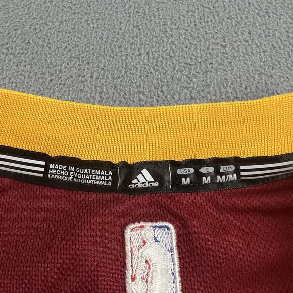 Adidas NBA Jersey Mens Medium Red LeBron James #23 Cleveland Swingman Athletic - Picture 3 of 7